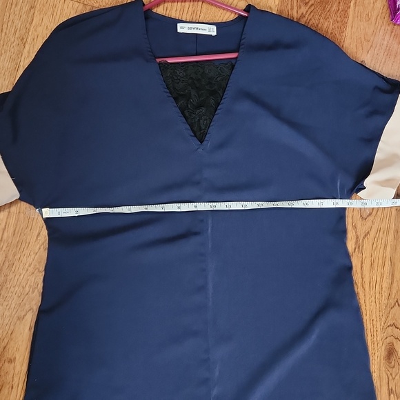 Dress - Picture 7 of 8